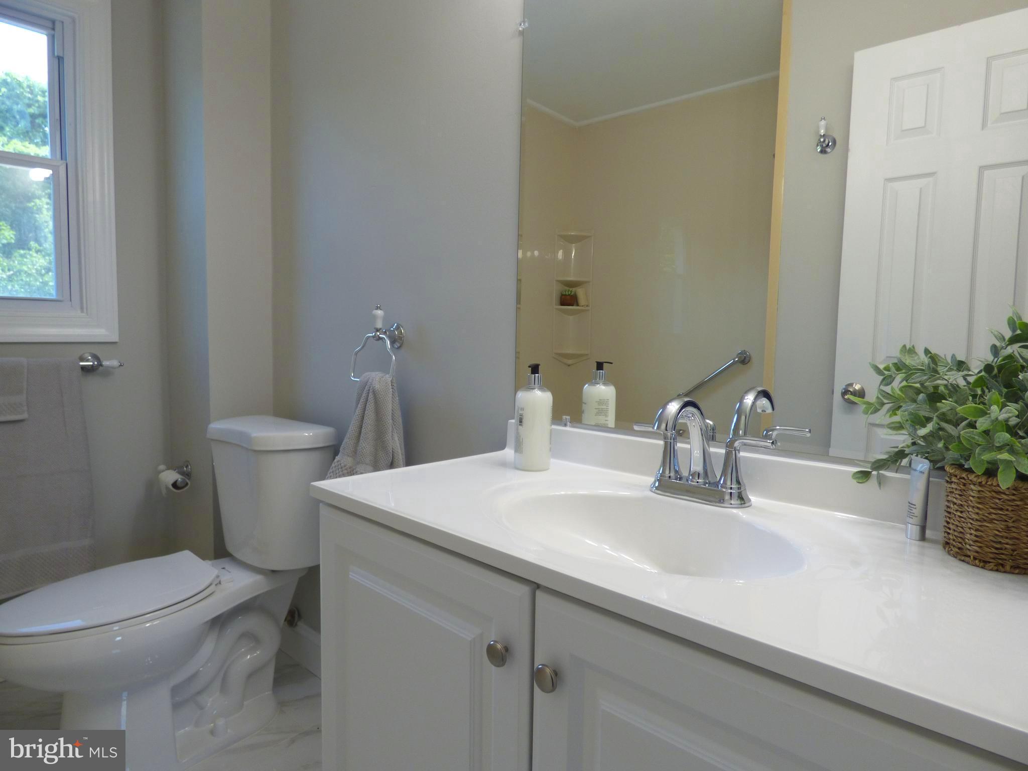 63 Linden Road Burlington, NJ 08016 - Photo 25 of 30