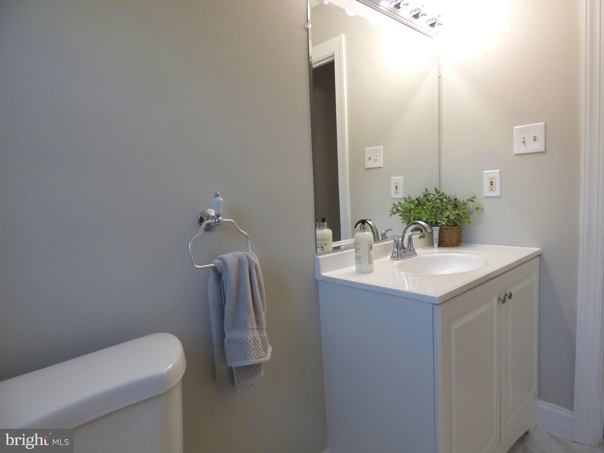 63 Linden Road Burlington, NJ 08016 - Photo 26 of 30