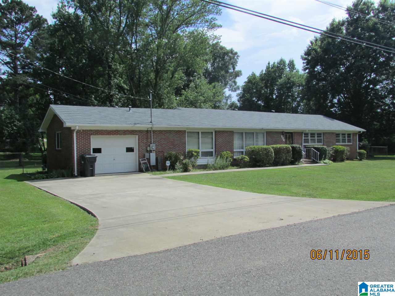 904 Argos Avenue Weaver, AL 36277 - Photo 4 of 31