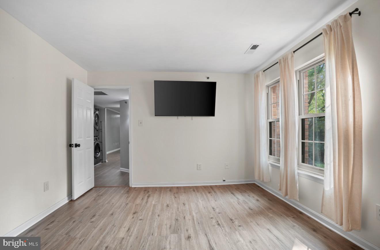 4 Cedar Valley Place, Unit 202 Baltimore, MD 21221 - Photo 20 of 24