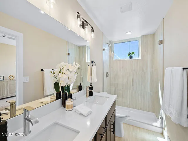 $669,900 | 3830 Lakeside Drive, Unit 16, Reno, NV 89509