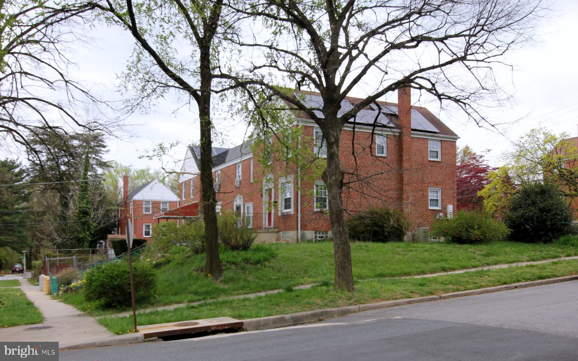 4307 Cedar Garden Road Baltimore, MD 21229 - Photo 2 of 22 Exterior general