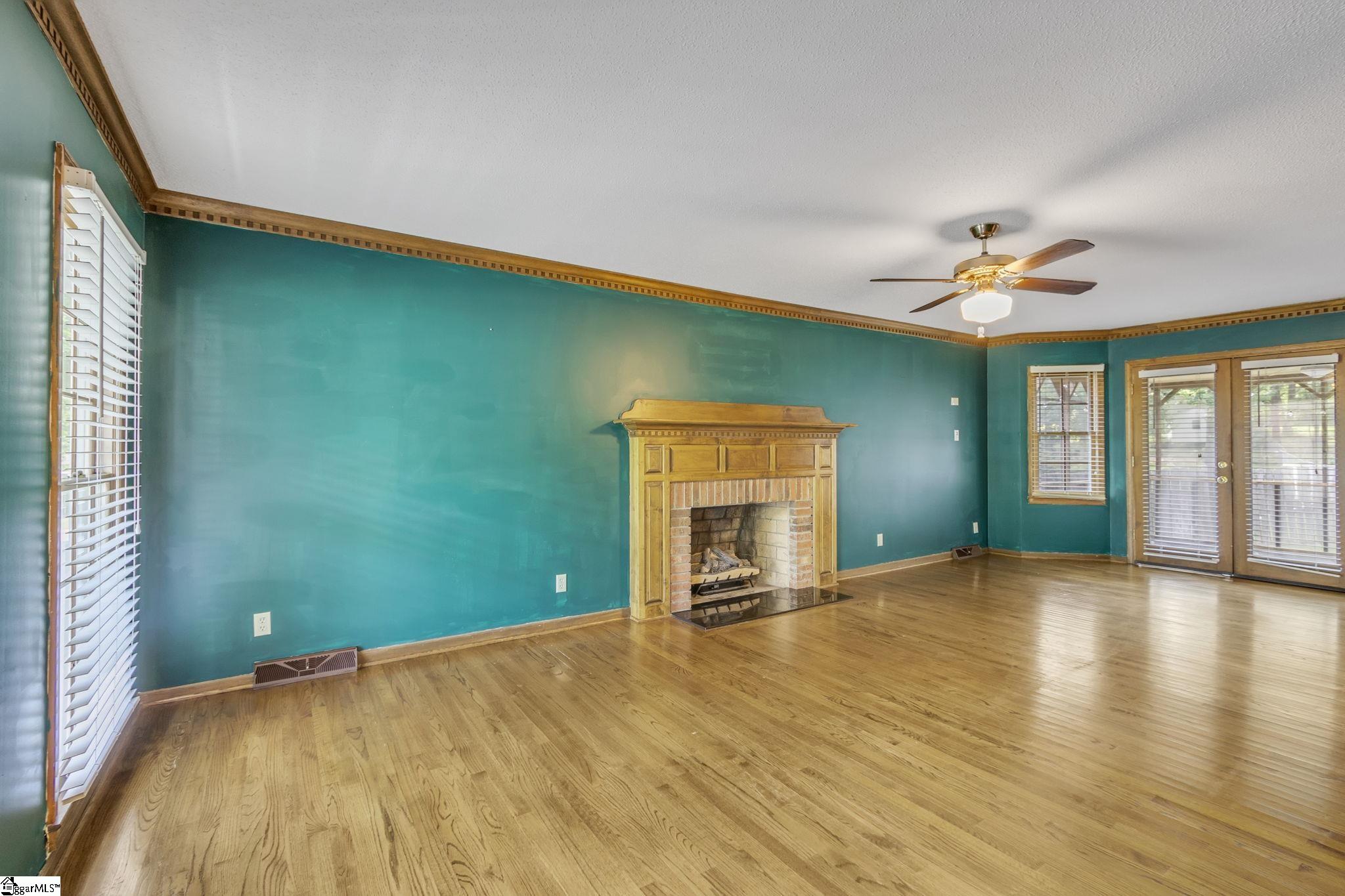 414 Spring Meadow Road Simpsonville, SC 29680 - Photo 3 of 33 Gallery Image 3