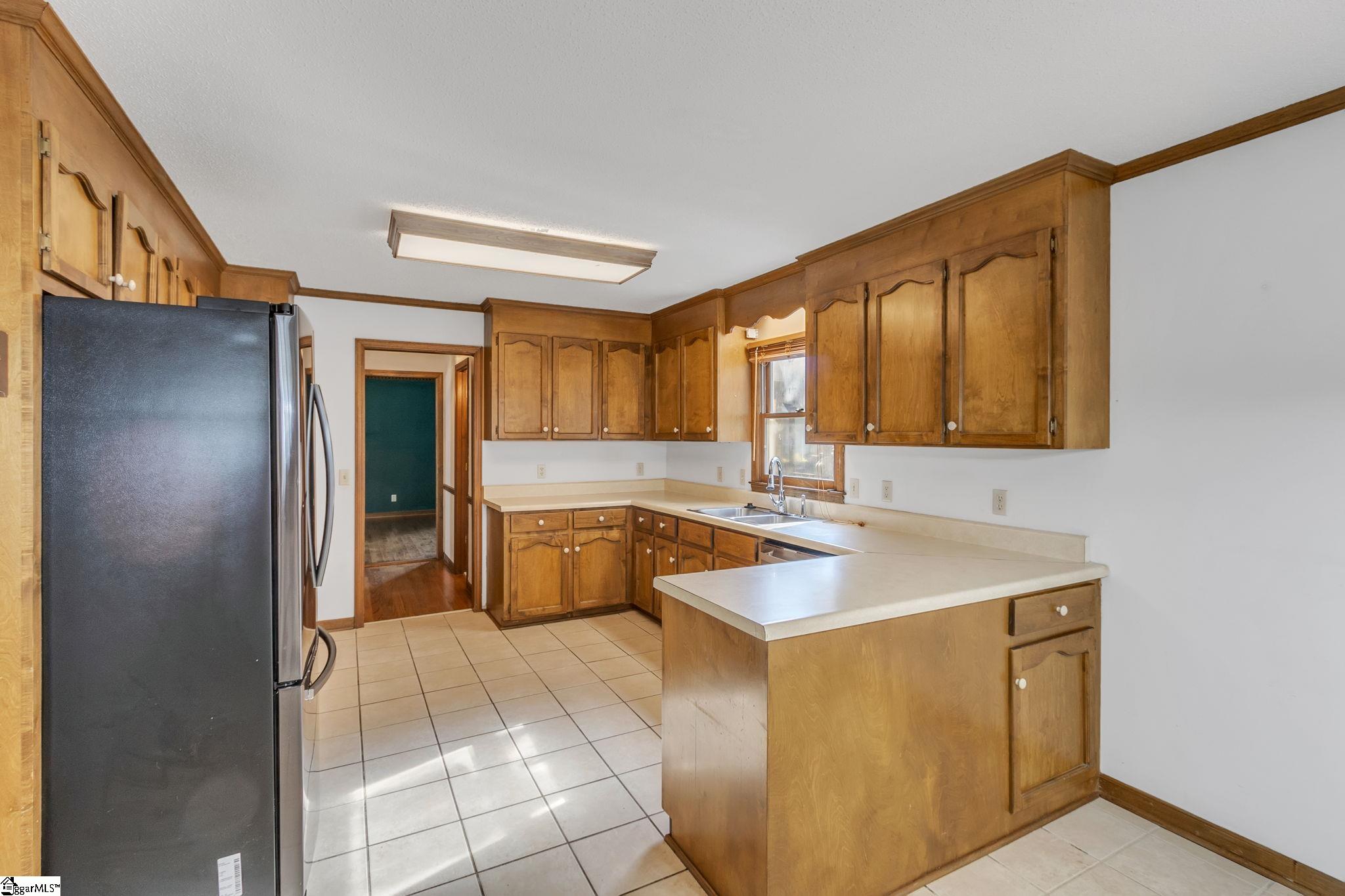 414 Spring Meadow Road Simpsonville, SC 29680 - Photo 6 of 33 Gallery Image 6