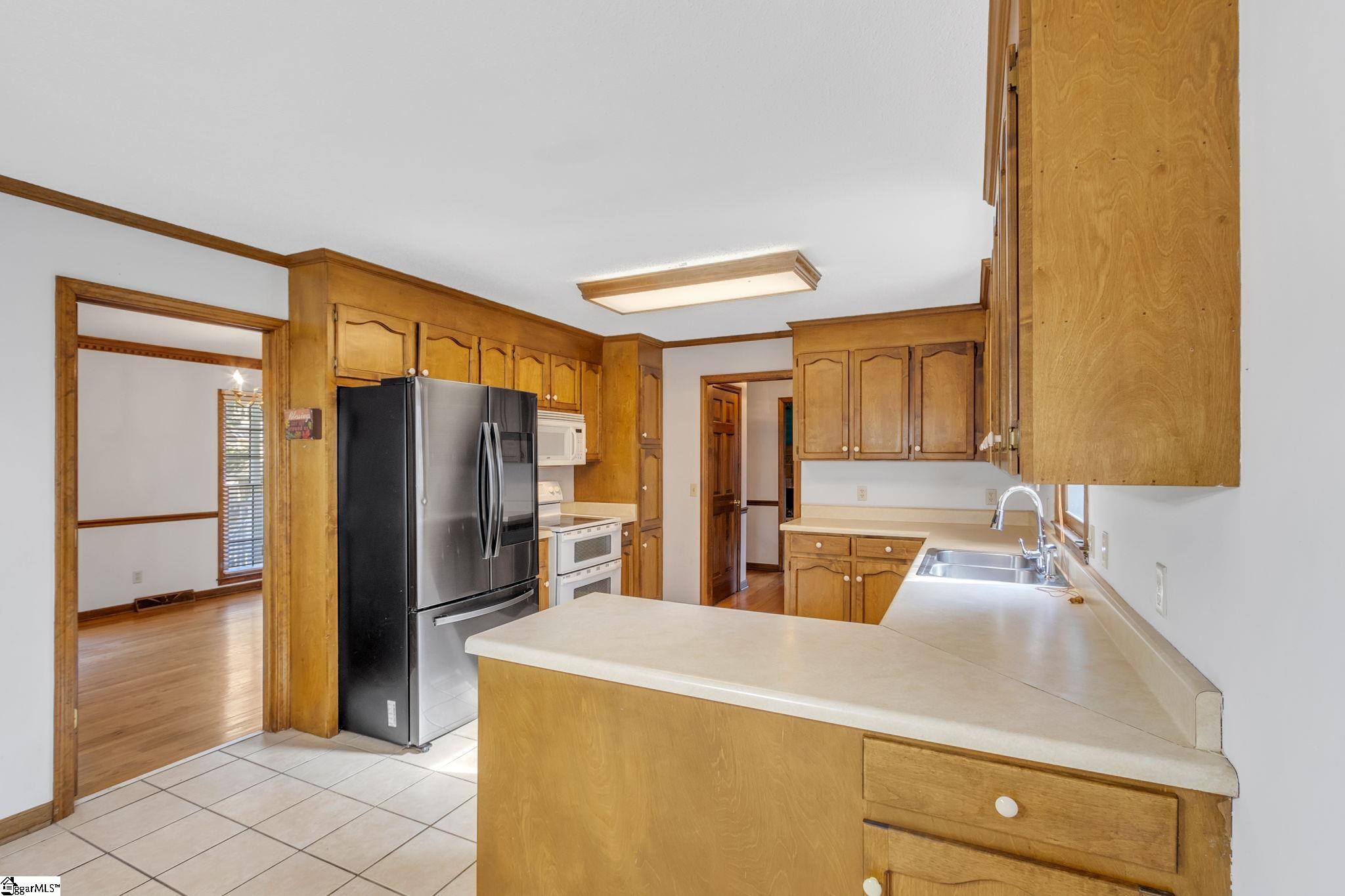 414 Spring Meadow Road Simpsonville, SC 29680 - Photo 7 of 33 Gallery Image 7