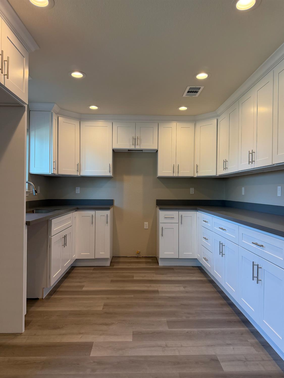 2304 Coston Avenue Modesto, CA 95350 - Photo 2 of 23