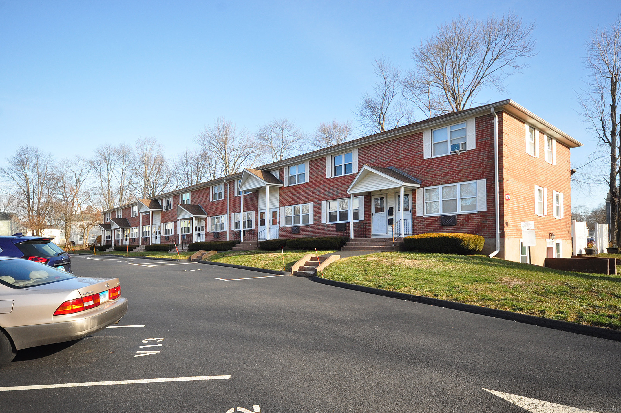 571 Hartford Road, Unit 5 Manchester, CT 06040 - Photo 1 of 1