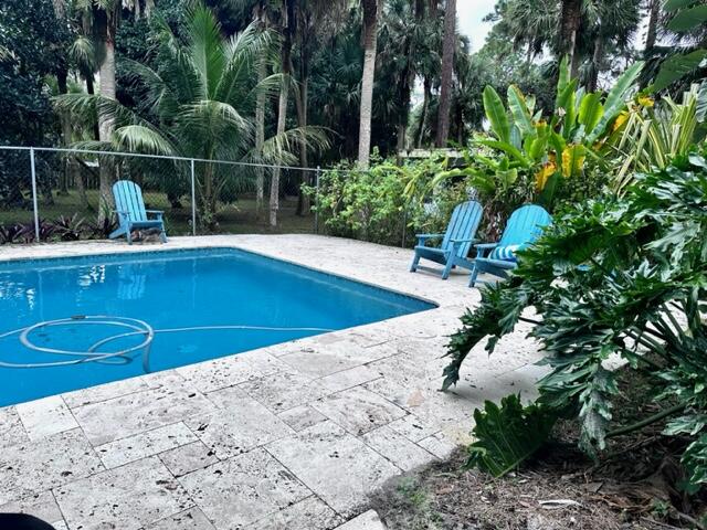 9208 166th Way North Jupiter, FL 33478 - Photo 12 of 69 1000056423
