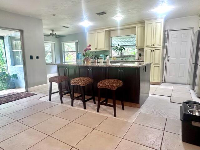 9208 166th Way North Jupiter, FL 33478 - Photo 15 of 69 1000056445