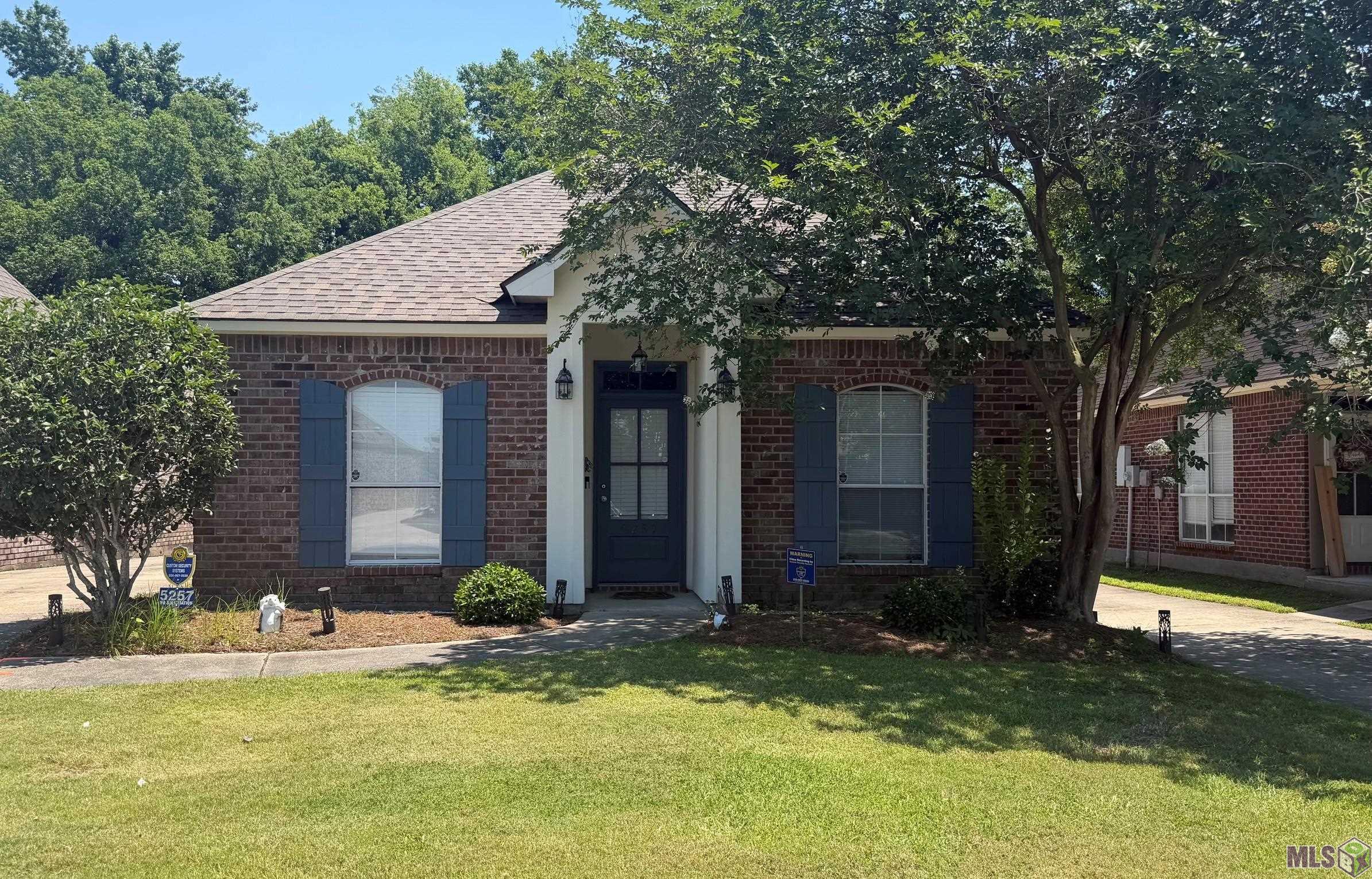 5257 Eastbay Drive Baton Rouge, LA 70820 - Photo 1 of 10