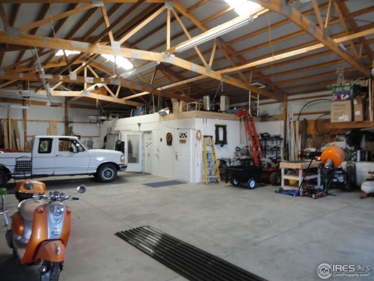 18503 Centennial Road Fort Morgan, CO 80701 - Photo 23 of 25 SHOP INTERIOR/OFFICE
