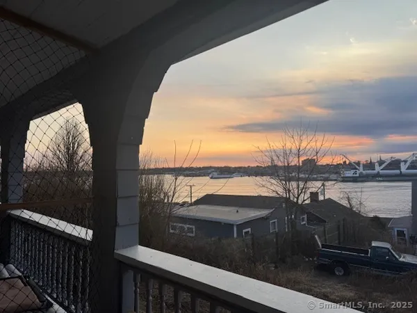 $225,000 | 132 Thames Street, Unit R, Groton, CT 06340
