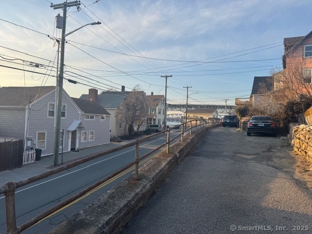 132 Thames Street, Unit R Groton, CT 06340 - Photo 5 of 27