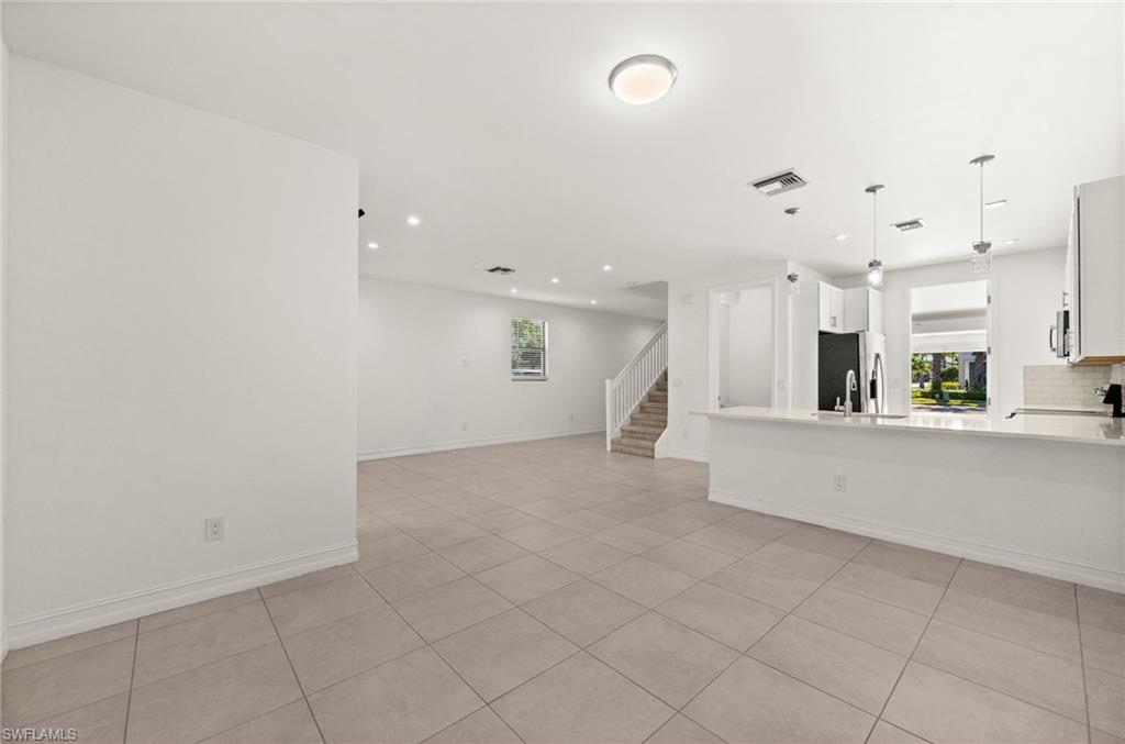 7643 Morgan Way Naples, FL 34119 - Photo 10 of 30