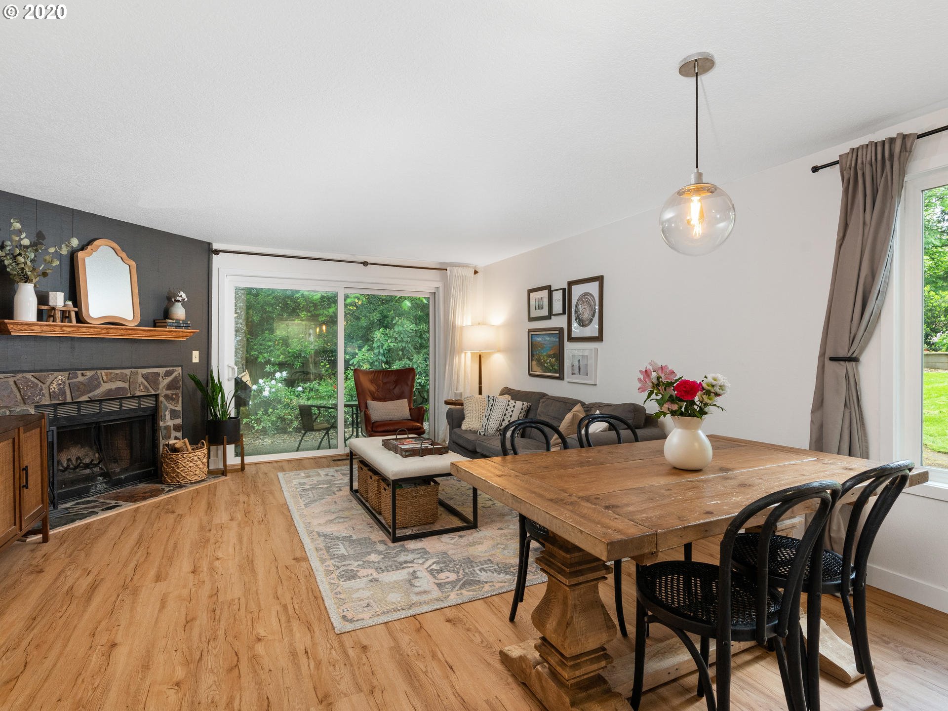4880 Southwest Scholls Ferry Road, Unit 19 Portland, OR 97225 - Photo 11 of 31 Gallery Image 11