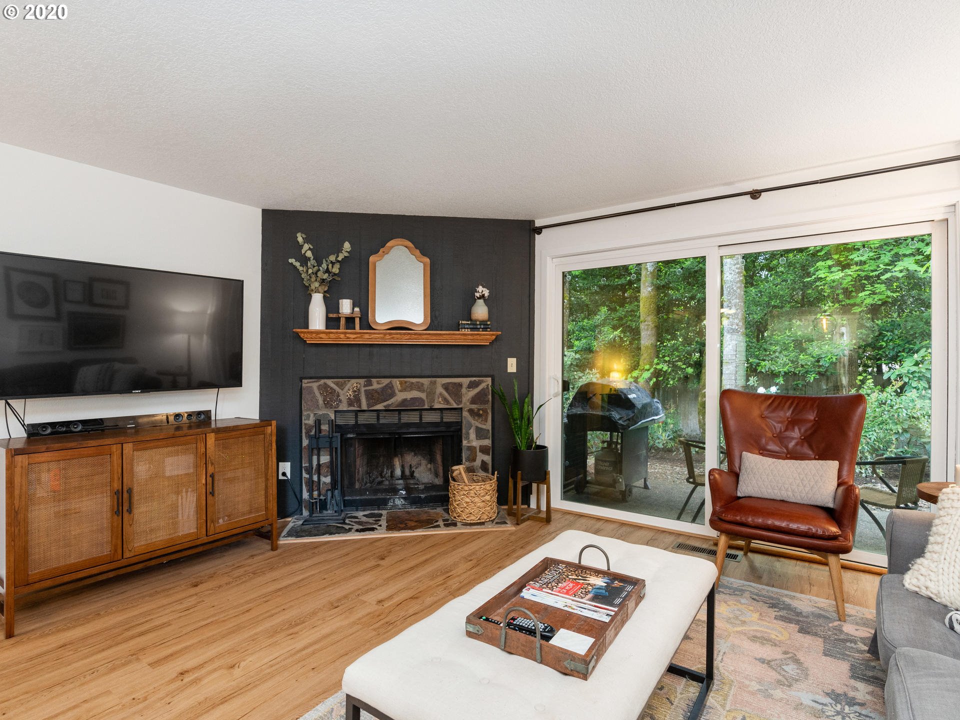 4880 Southwest Scholls Ferry Road, Unit 19 Portland, OR 97225 - Photo 14 of 31 Gallery Image 14