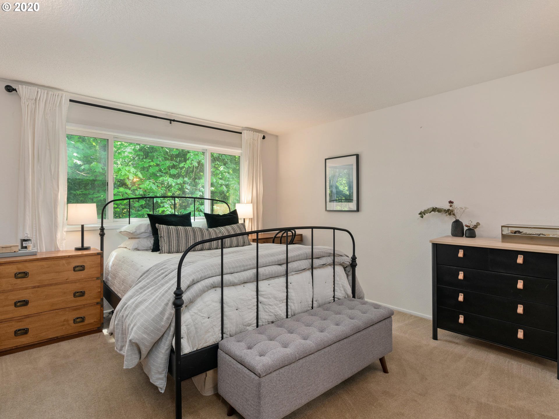 4880 Southwest Scholls Ferry Road, Unit 19 Portland, OR 97225 - Photo 17 of 31 Gallery Image 17