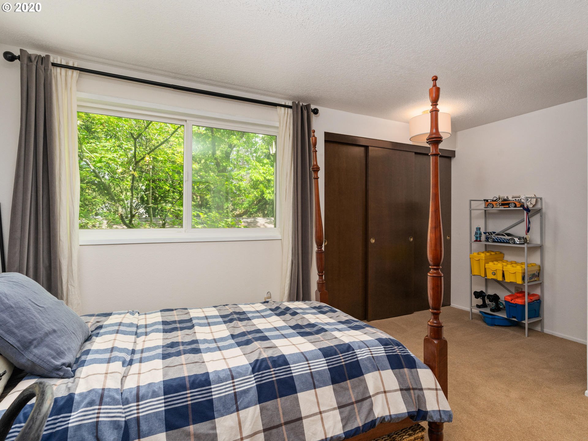 4880 Southwest Scholls Ferry Road, Unit 19 Portland, OR 97225 - Photo 22 of 31 Gallery Image 22