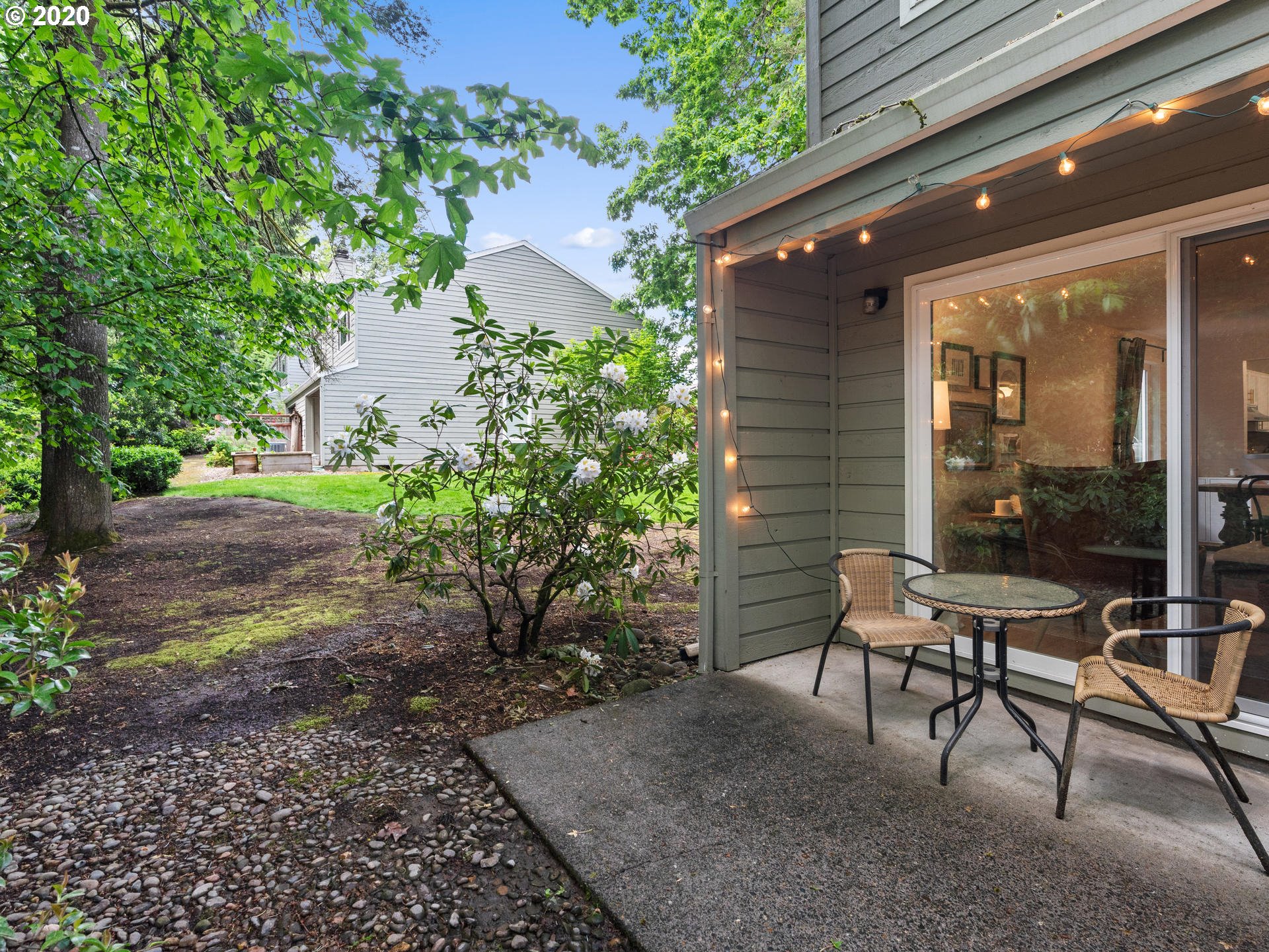 4880 Southwest Scholls Ferry Road, Unit 19 Portland, OR 97225 - Photo 25 of 31 Gallery Image 25