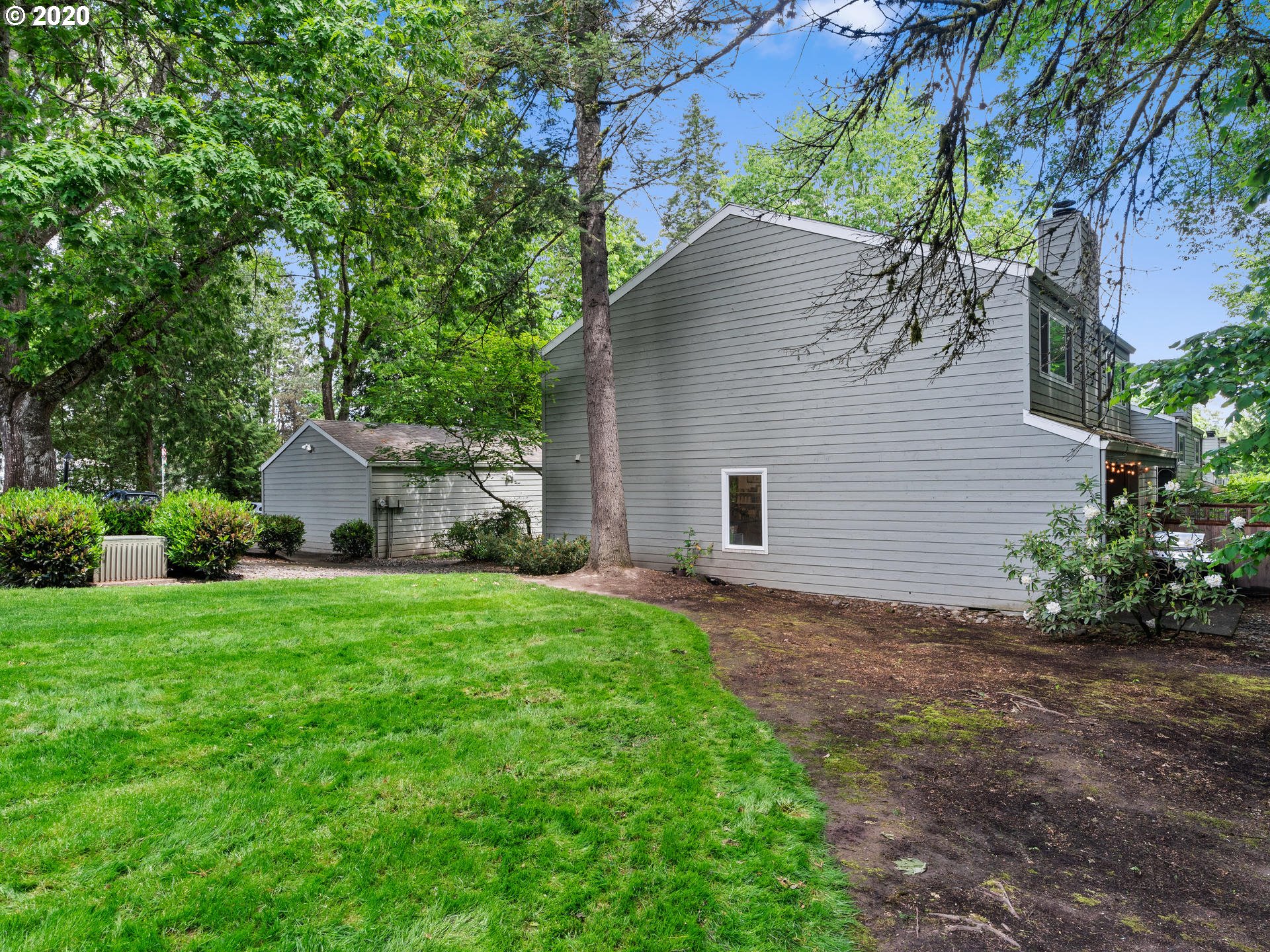 4880 Southwest Scholls Ferry Road, Unit 19 Portland, OR 97225 - Photo 28 of 31 Gallery Image 28