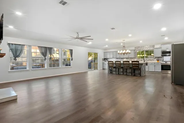 $440,000 | 19721 San Chisolm Drive, Round Rock, TX 78664