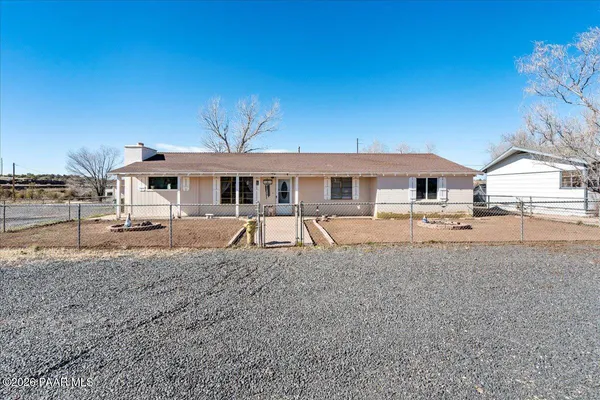 $349,000 | 46812 8th Street, Ash Fork, AZ 86320