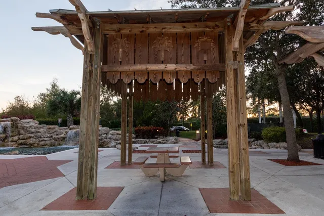 $2,000 | 120 Sparrow Drive, Unit 302, Royal Palm Beach, FL 33411