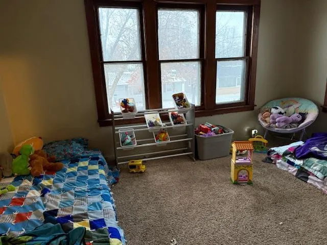 $159,900 | 210 7th Avenue Northeast, Waseca, MN 56093