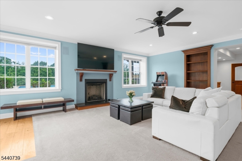 61 Perryville Road Pittstown, NJ 08867 - Photo 34 of 48
