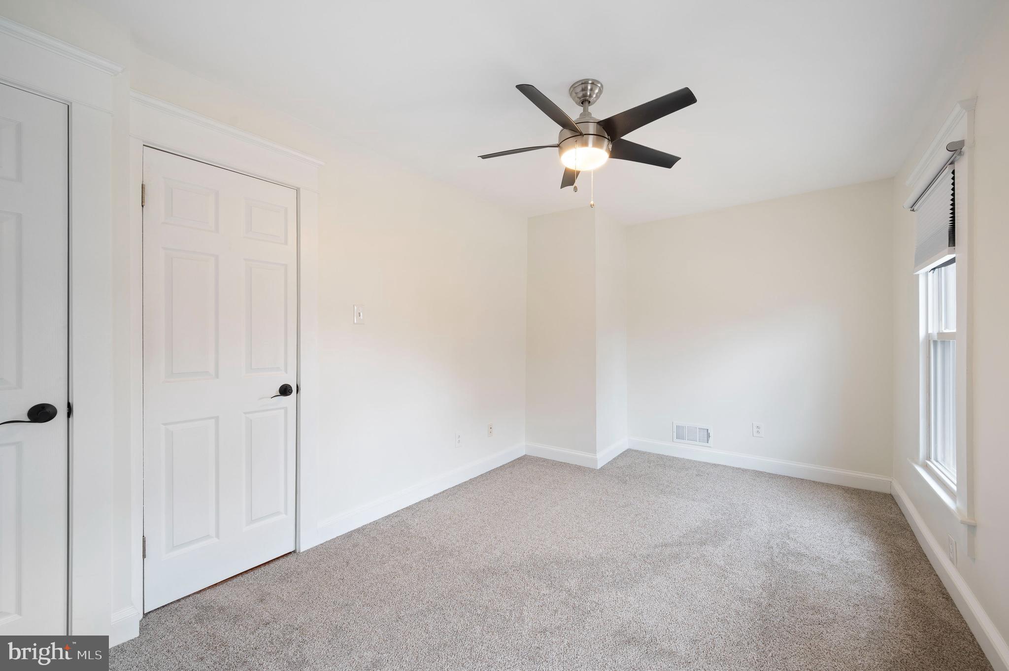 350 Ripka Street Philadelphia, PA 19128 - Photo 17 of 25