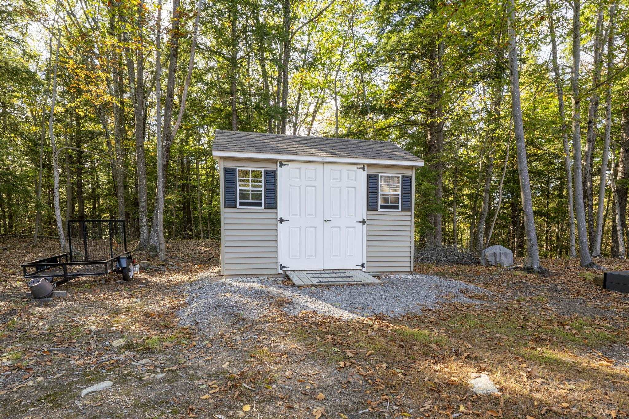 308 Reservoir Road Deering, NH 03244 - Photo 7 of 37
