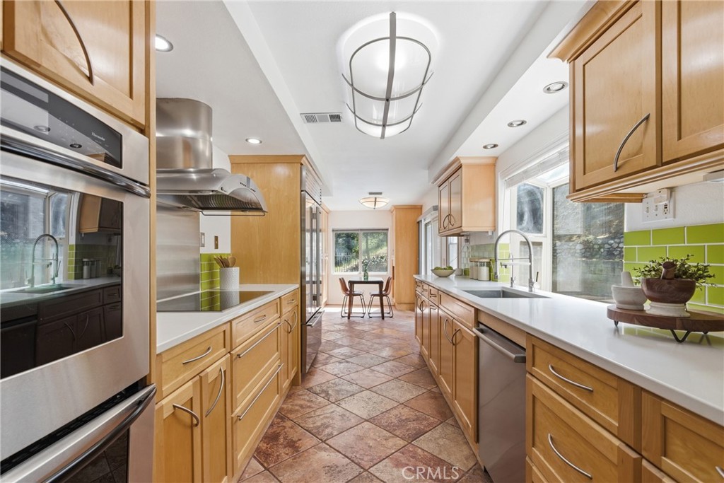 41 Hidden Valley Road Monrovia, CA 91016 - Photo 12 of 51 Remodeled kitchen