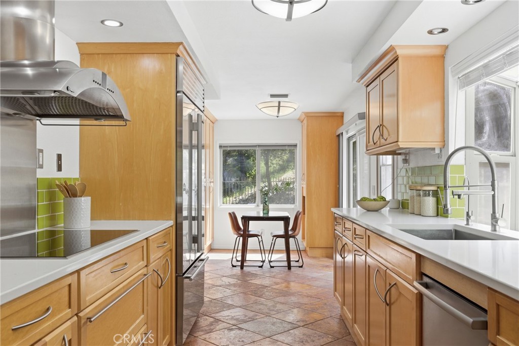 41 Hidden Valley Road Monrovia, CA 91016 - Photo 13 of 51