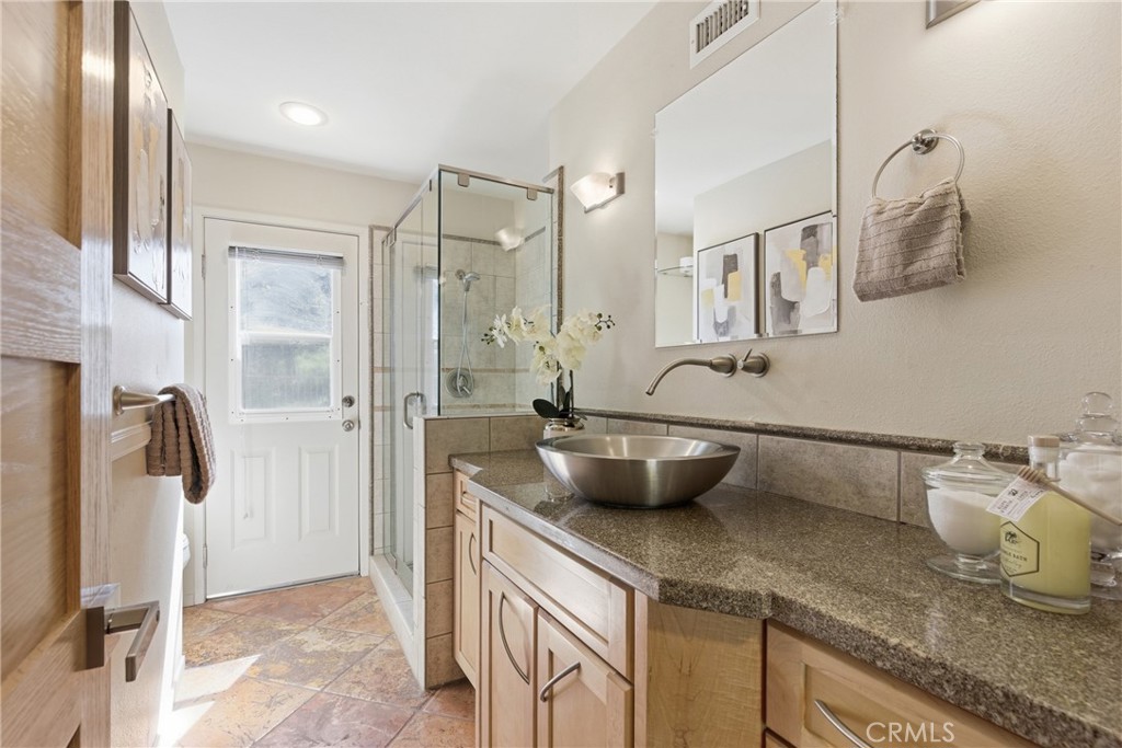 41 Hidden Valley Road Monrovia, CA 91016 - Photo 14 of 51