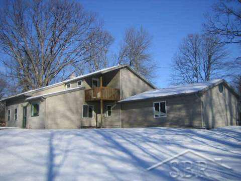 9915 Midland Road Freeland, MI 48623 - Photo 7 of 12 20035262-6.JPG