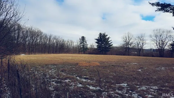 $320,000 | 8400 South Old St Road 3, Muncie, IN 47302