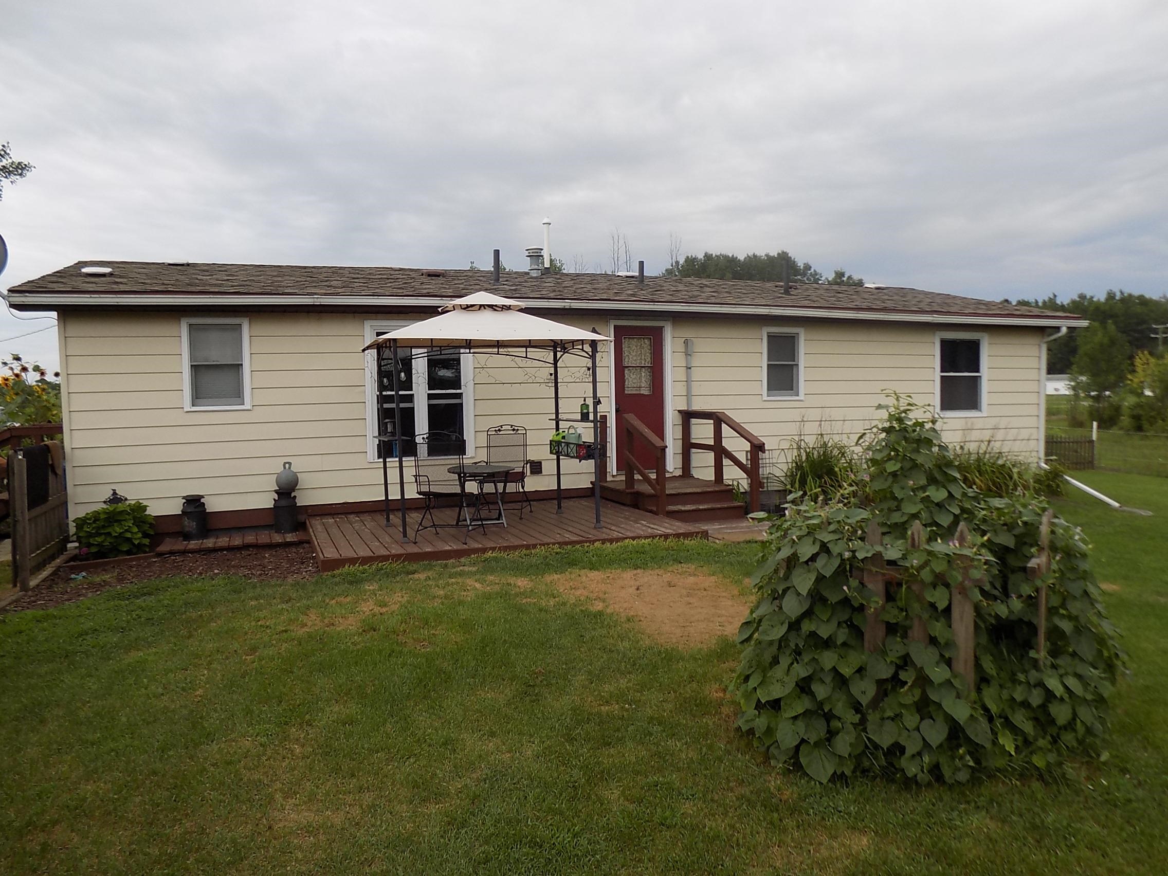 2472 3 Rivers Road Gladwin, MI 48624 - Photo 9 of 44