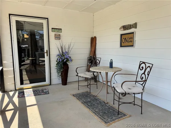 $199,000 | 30052 Meadow Drive, Rocky Mount, MO 65072