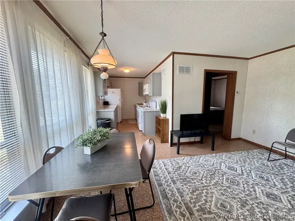 $199,000 | 30052 Meadow Drive, Rocky Mount, MO 65072