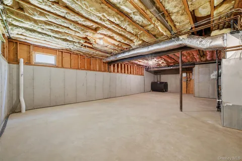 $2,795,000 | 19 Shelley Lane, West Harrison, NY 10604