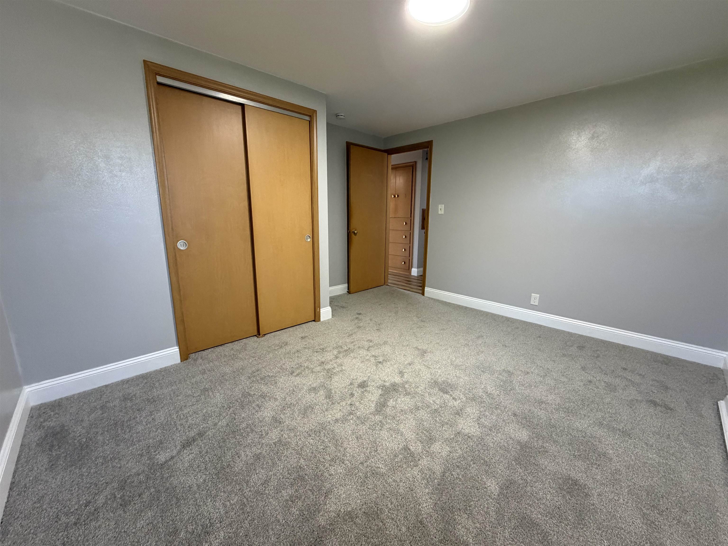 855 Appleton Street Menasha, WI 54952 - Photo 17 of 23