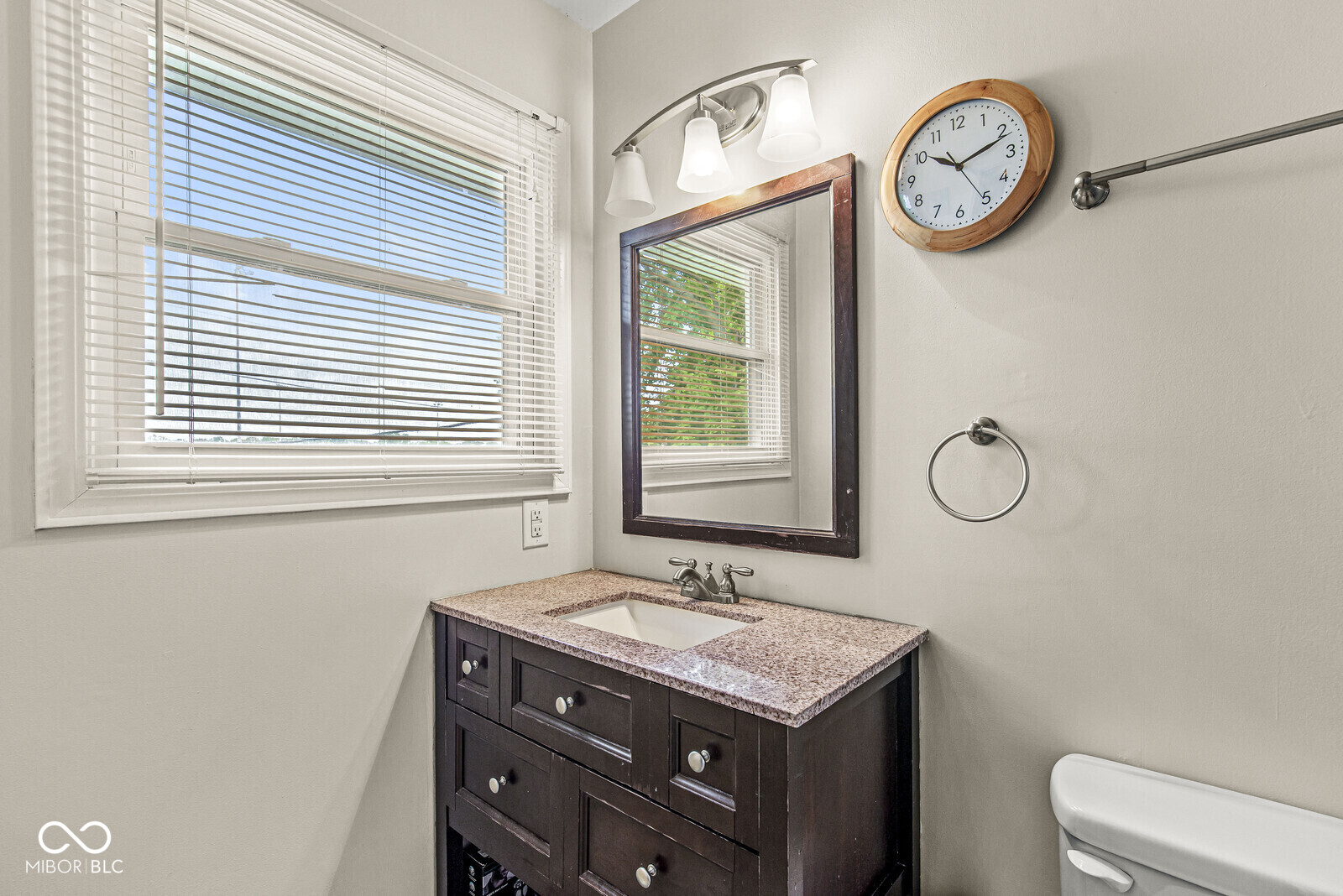 6433 South Franklin Road Indianapolis, IN 46259 - Photo 25 of 44 Gallery Image 25