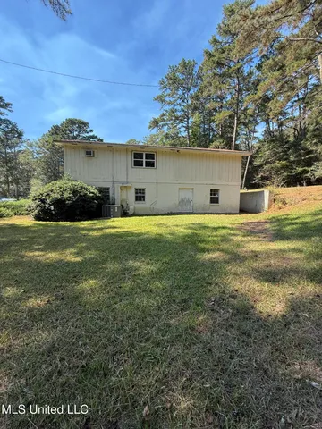 $225,999 | 851 County Road 1519, Louin, MS 39338