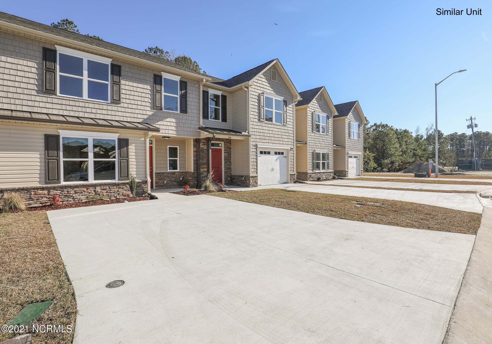 455 Sullivan Loop Road Midway Park, NC 28544 - Photo 3 of 29 Deana- 208 Boyington-03