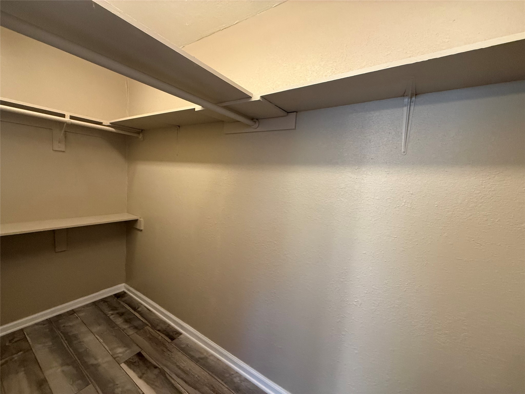 642 5th Street San Leon, TX 77539 - Photo 9 of 10 a view of a room with shelf