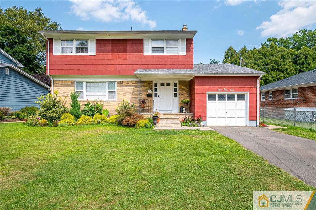 747 Beverly Road Rahway, NJ 07065 - Photo 1 of 44 Gallery Image 1