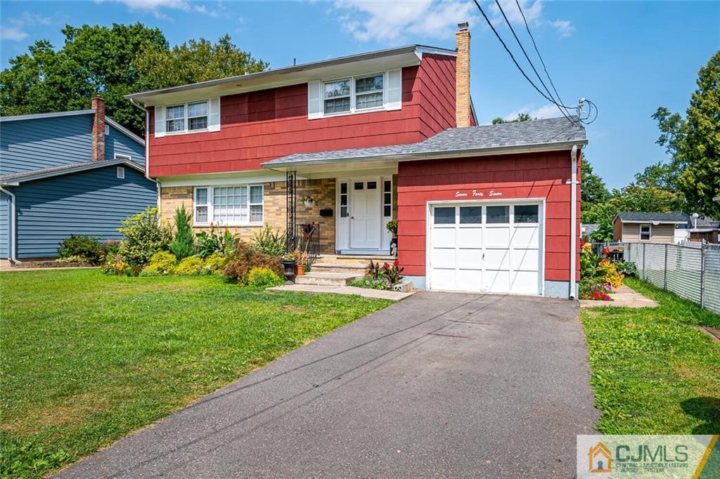 747 Beverly Road Rahway, NJ 07065 - Photo 3 of 44 Gallery Image 3