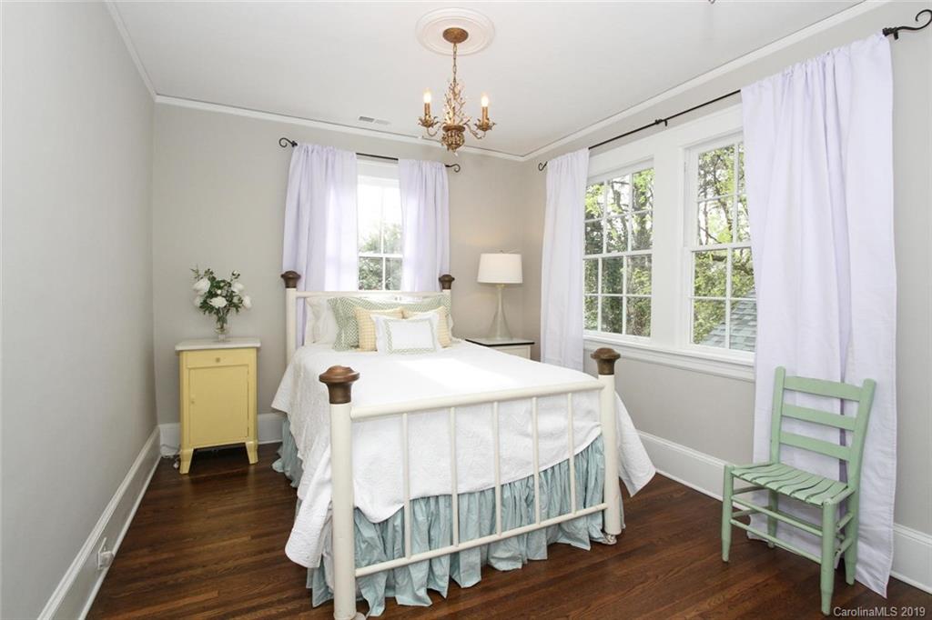946 Bromley Road Charlotte, NC 28207 - Photo 29 of 45 Gallery Image 29