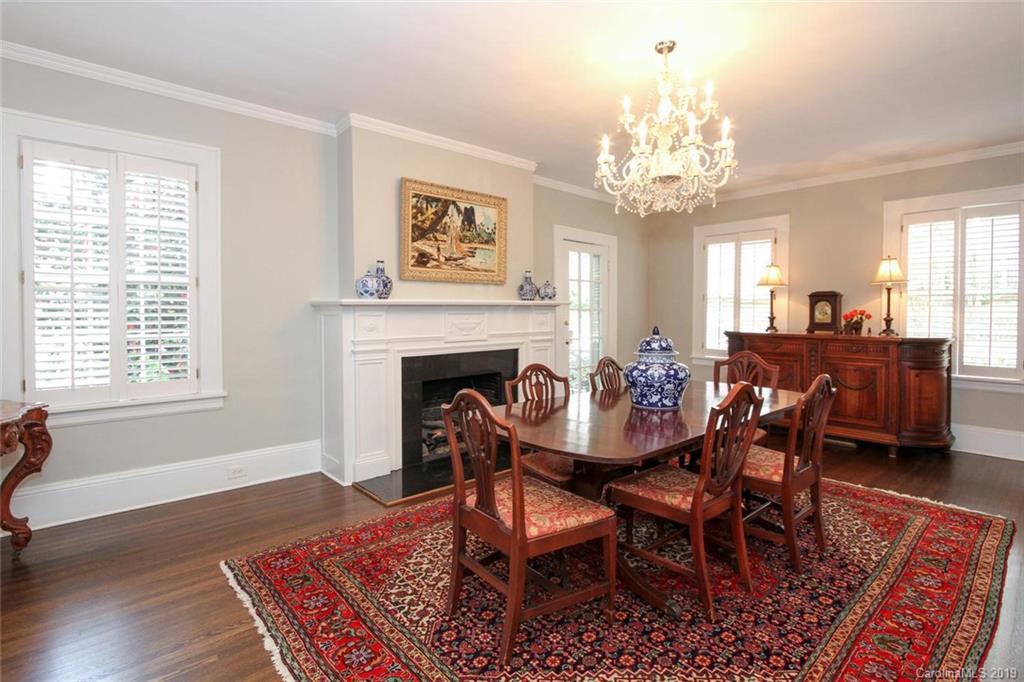 946 Bromley Road Charlotte, NC 28207 - Photo 6 of 45 Gallery Image 6