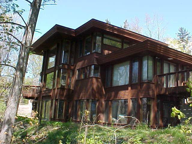 7220 River Road Sodus, MI 49126 - Photo 1 of 5 Primary Photo
